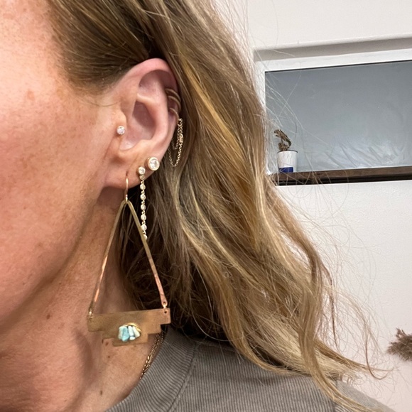 Boho turquoise gold earrings - Picture 3 of 4